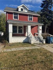 1046 W 21st Street, Lorain, OH 44052