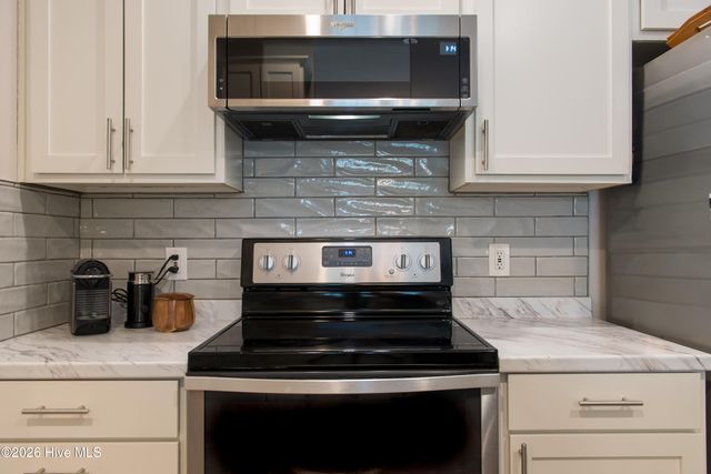 5813 Wrightsville Avenue 128, Wilmington, NC 28403