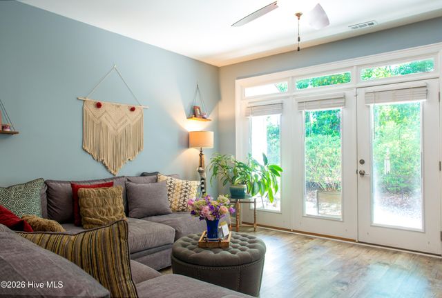 5813 Wrightsville Avenue 128, Wilmington, NC 28403