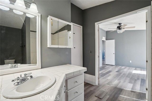 11330 Lakeview Avenue, Lucerne Valley, CA 92356