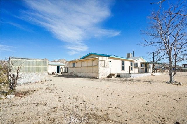 11330 Lakeview Avenue, Lucerne Valley, CA 92356