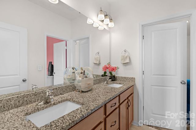 930 Parkland Place NW, Concord, NC 28027