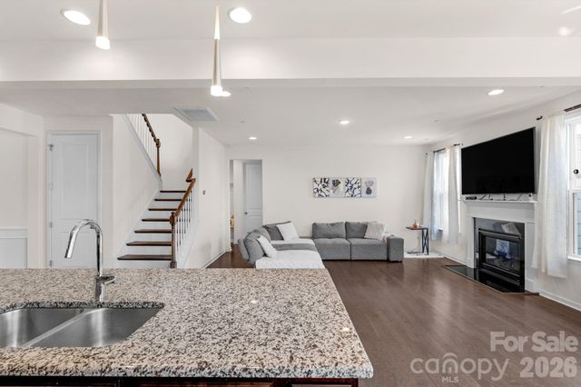 930 Parkland Place NW, Concord, NC 28027