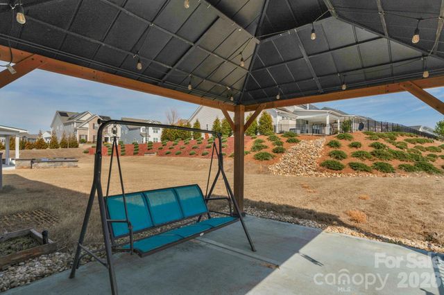 930 Parkland Place NW, Concord, NC 28027