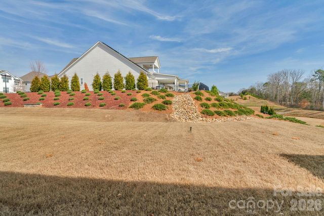 930 Parkland Place NW, Concord, NC 28027