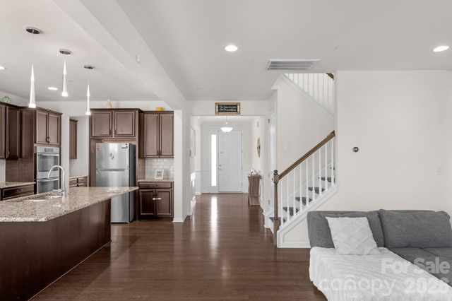 930 Parkland Place NW, Concord, NC 28027