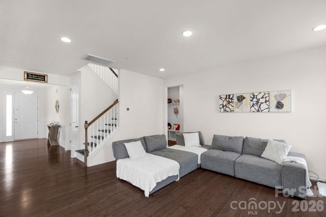 930 Parkland Place NW, Concord, NC 28027