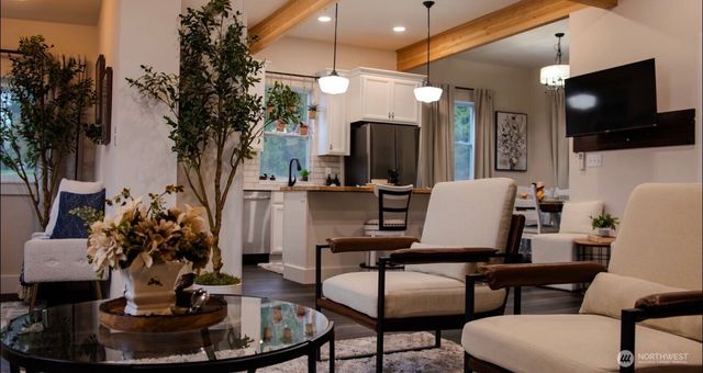 402 Burleigh, Aberdeen, WA 98520