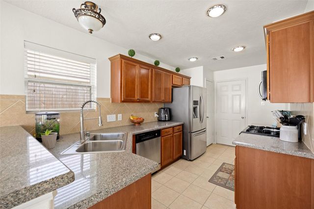 2513 Shiprock Drive, Deer Park, TX 77536