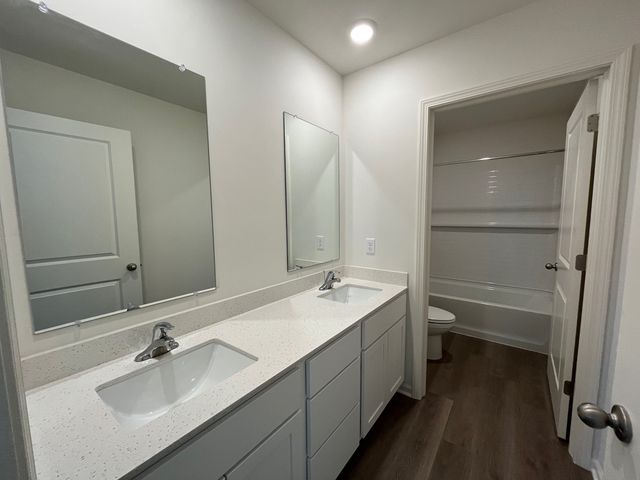 2151 Sandhill Court, Joliet, IL 60435