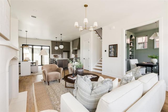 1621 Runway Boulevard, Oklahoma City, OK 73108