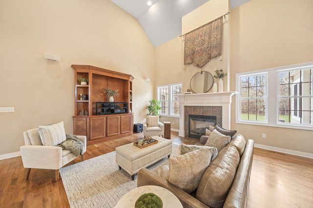 6824 Linda Lane, Sunbury, OH 43074