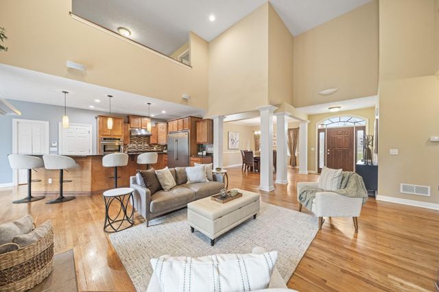 6824 Linda Lane, Sunbury, OH 43074