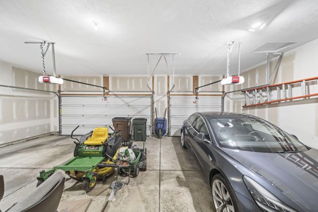 6824 Linda Lane, Sunbury, OH 43074