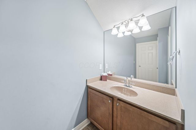 6824 Linda Lane, Sunbury, OH 43074