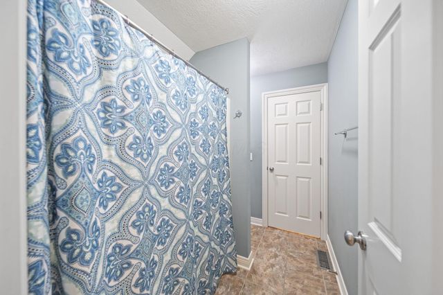 6824 Linda Lane, Sunbury, OH 43074