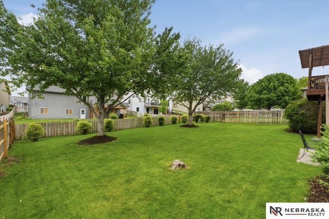 21202 Shiloh Drive, Gretna, NE 68028