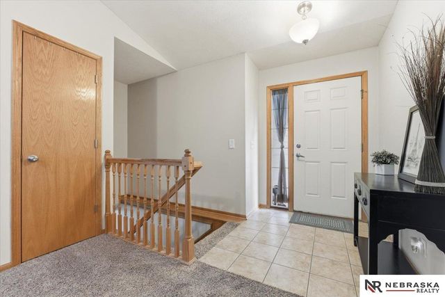 21202 Shiloh Drive, Gretna, NE 68028