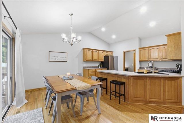 21202 Shiloh Drive, Gretna, NE 68028