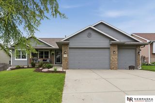 21202 Shiloh Drive, Gretna, NE 68028