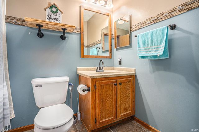 3302 N 200 W, Warsaw, IN 46582