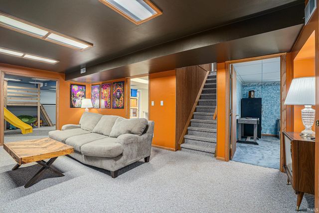 3302 N 200 W, Warsaw, IN 46582