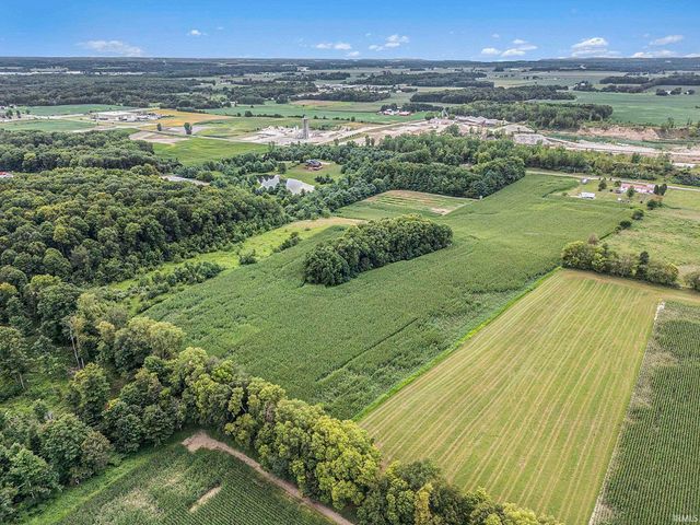 3302 N 200 W, Warsaw, IN 46582