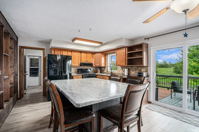 3302 N 200 W, Warsaw, IN 46582