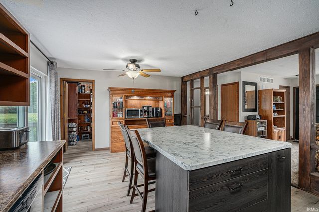 3302 N 200 W, Warsaw, IN 46582