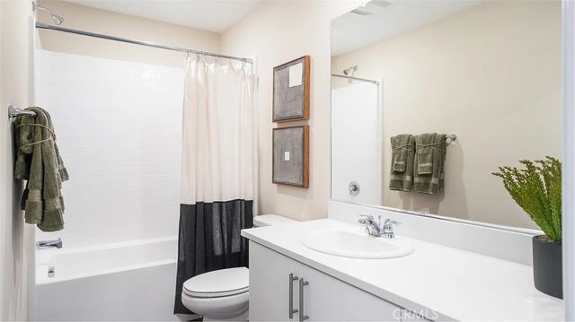 17913 Hawes Court, Hesperia, CA 92345