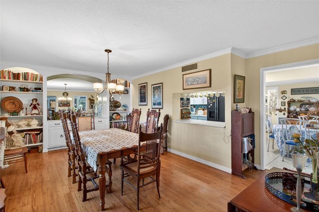 1411 JACOBSON CIRCLE, Sun City Center, FL 33573