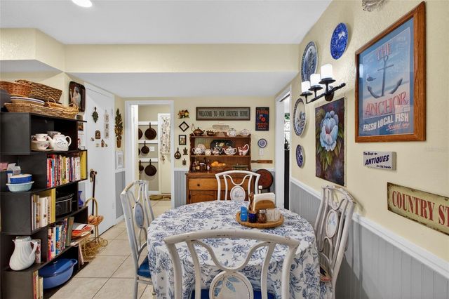 1411 JACOBSON CIRCLE, Sun City Center, FL 33573