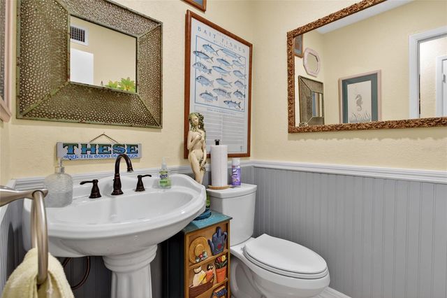 1411 JACOBSON CIRCLE, Sun City Center, FL 33573