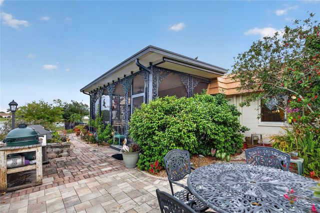 1411 JACOBSON CIRCLE, Sun City Center, FL 33573