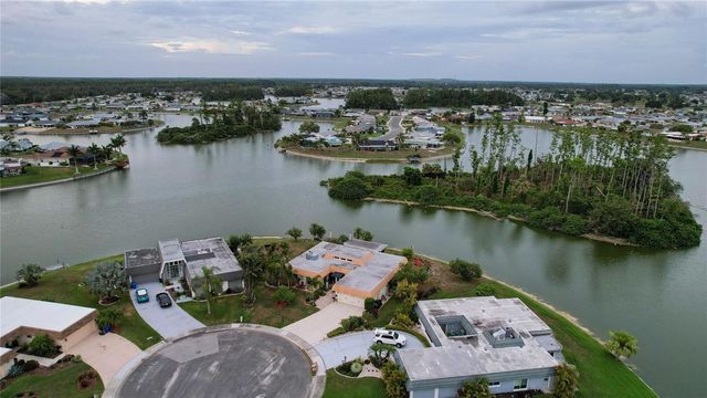 1411 JACOBSON CIRCLE, Sun City Center, FL 33573
