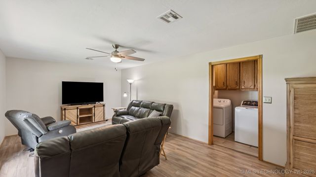 20512 E 430 Road, Claremore, OK 74017