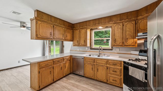 20512 E 430 Road, Claremore, OK 74017