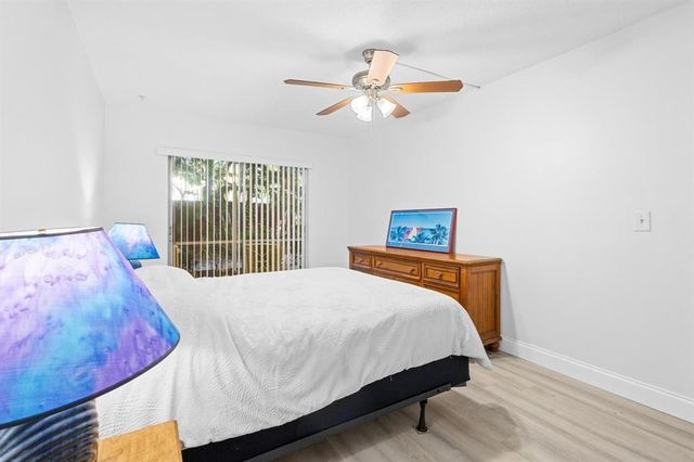 2950 SE Ocean Boulevard 1-5, Stuart, FL 34996