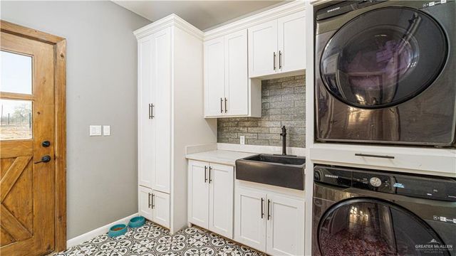 21861 W Fm 490, Edinburg, TX 78541