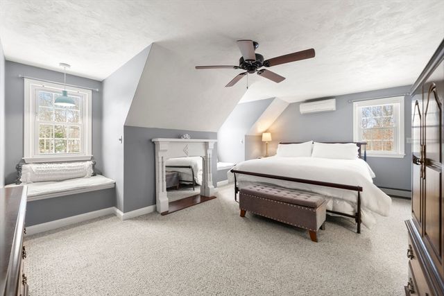 21 Sparrows Way, Plymouth, MA 02360