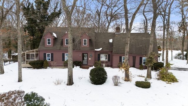 21 Sparrows Way, Plymouth, MA 02360