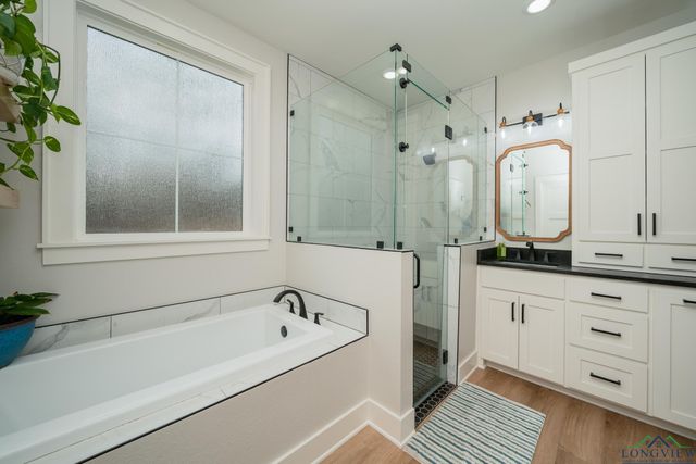 384 Clara LN, Kilgore, TX 75662