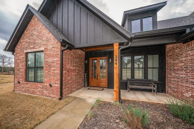 384 Clara LN, Kilgore, TX 75662