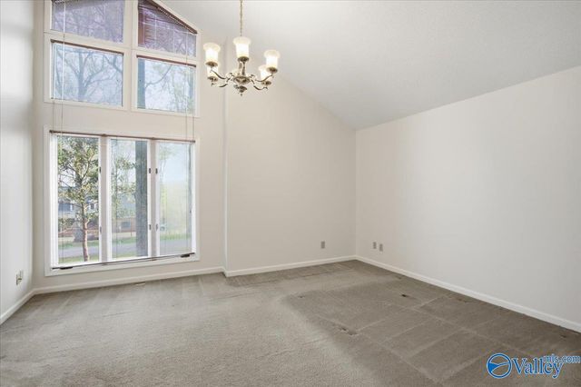 121 Fairington Road NW, Huntsville, AL 35806