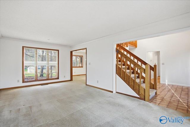 121 Fairington Road NW, Huntsville, AL 35806