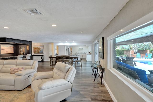 2831 NE 59TH Street, Fort Lauderdale, FL 33308