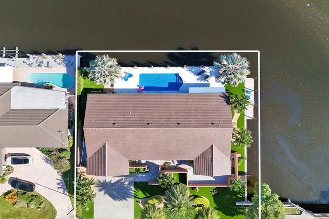 2831 NE 59TH Street, Fort Lauderdale, FL 33308