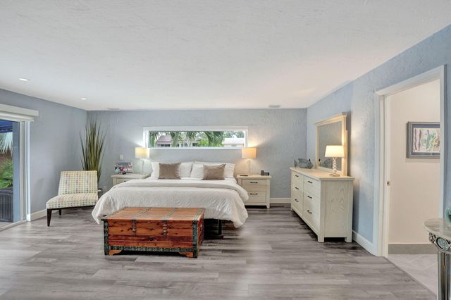 2831 NE 59TH Street, Fort Lauderdale, FL 33308