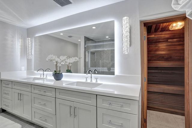 2831 NE 59TH Street, Fort Lauderdale, FL 33308