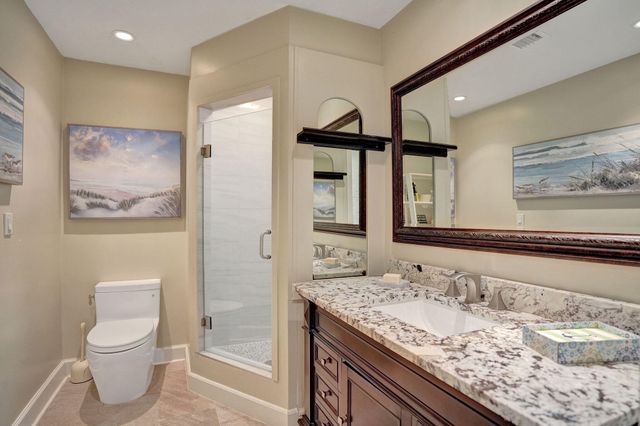 2831 NE 59TH Street, Fort Lauderdale, FL 33308